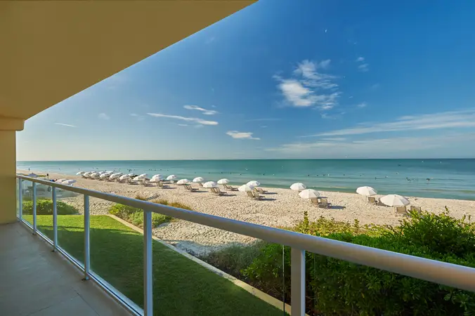 Image for room 1KBF - Gulf_Front_Balcony_View_89044_standard.webp